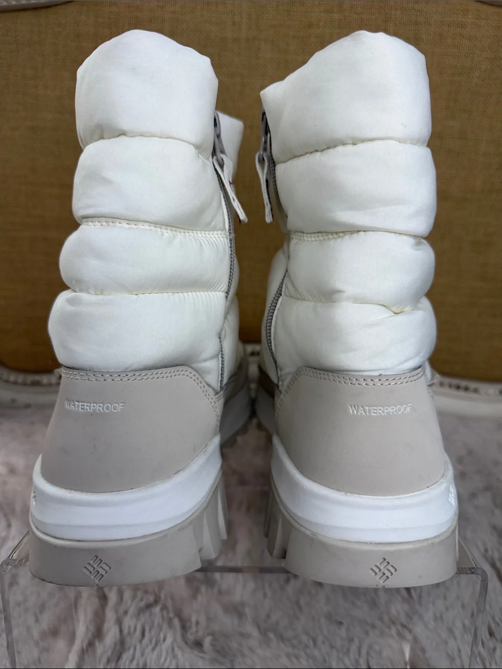 Columbia | Snowtrot Mid White Women's Puffer Winter Boots